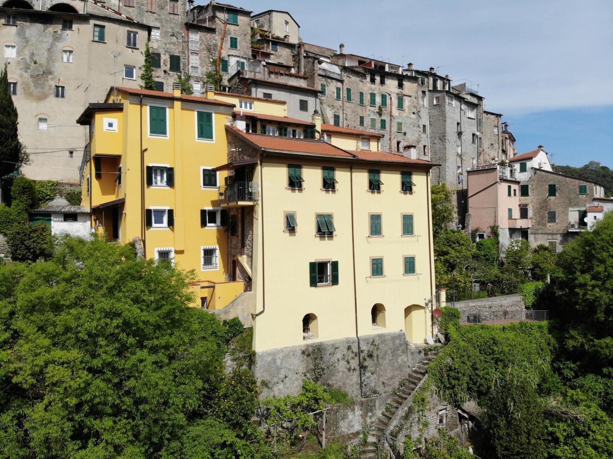 Casa E Mansarda Delle Mura Ameglia Exterior foto